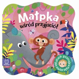 Małpka wśród przyjaciół. Maluch poznaje zwierzęta